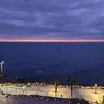 아파트 100 Seaview